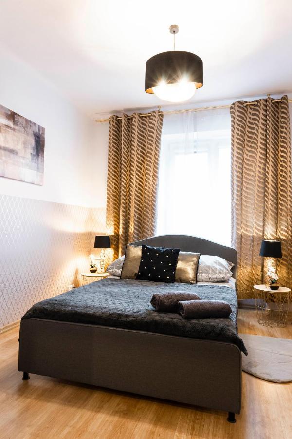 Clicktheflat Royal Route Warecka Apart Rooms 바르샤바 외부 사진
